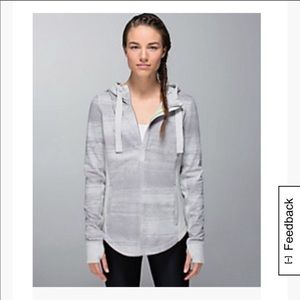 Woman’s lulu lemon pullover